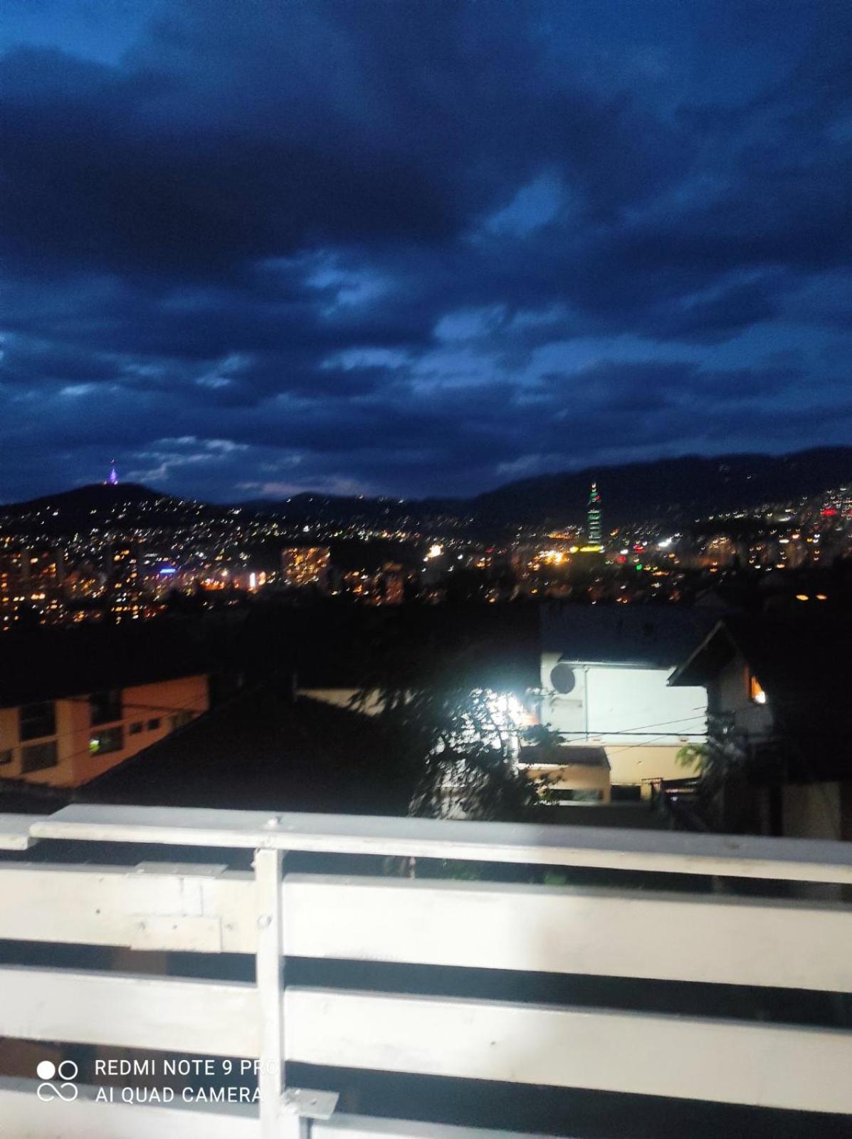 Apartment Sarajevo - Vraca Екстериор снимка